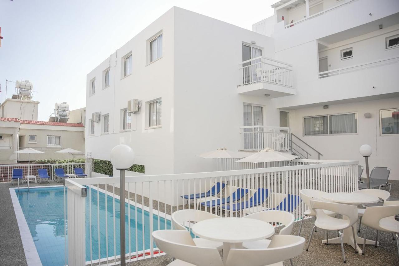 Barbara Hotel Apts Agia Napa Exterior foto